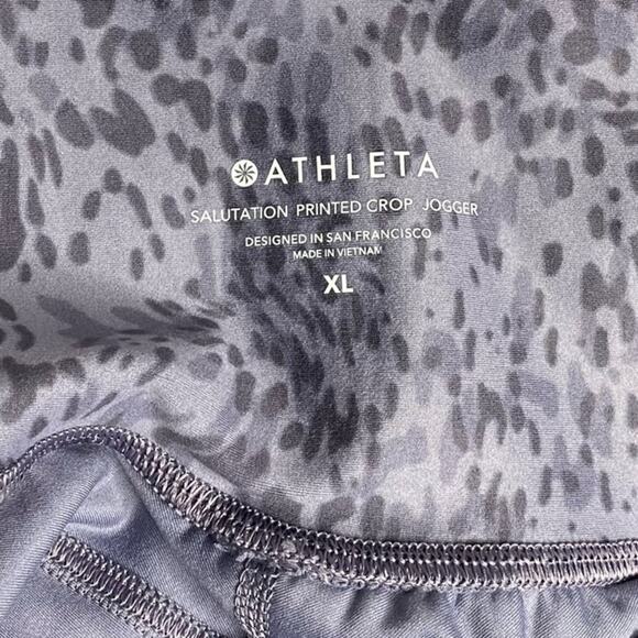 Athleta Salutation Printed Crop Jogger Tempest Violet size XL - Picture 6 of 9